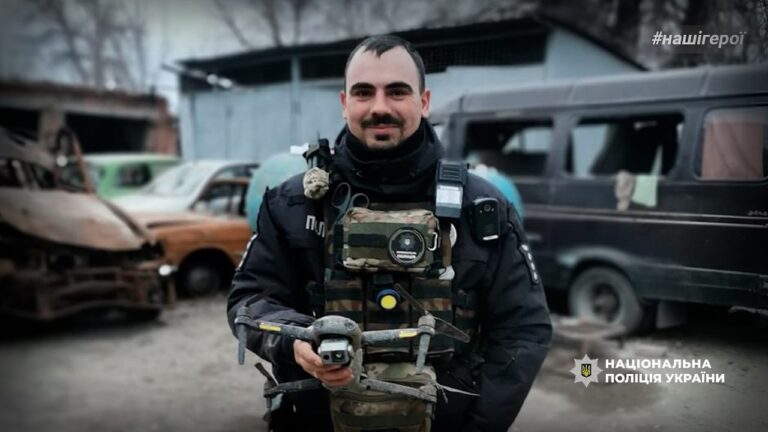 «Чим ближче до війни, тим більше робота зводиться до порятунку людей», Євгеній Броун