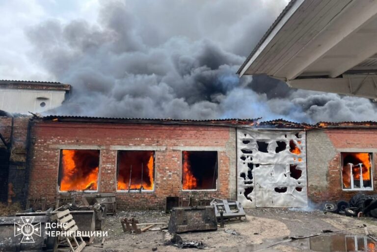 Росіяни атакували агропідприємство на Чернігівщині