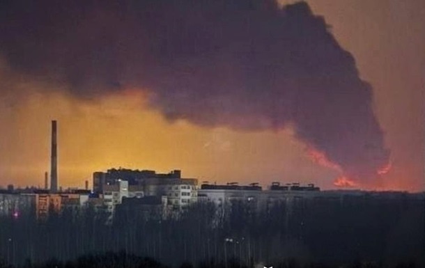 Зеленський озвучив втрати РФ від “далекобійних санкцій”